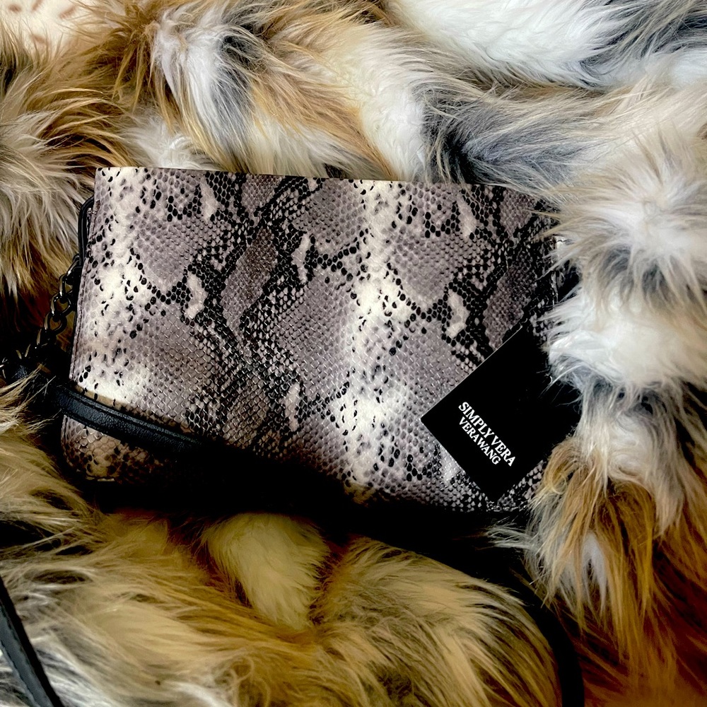 COPY - NWT Simply Vera Wang snake print crossbody